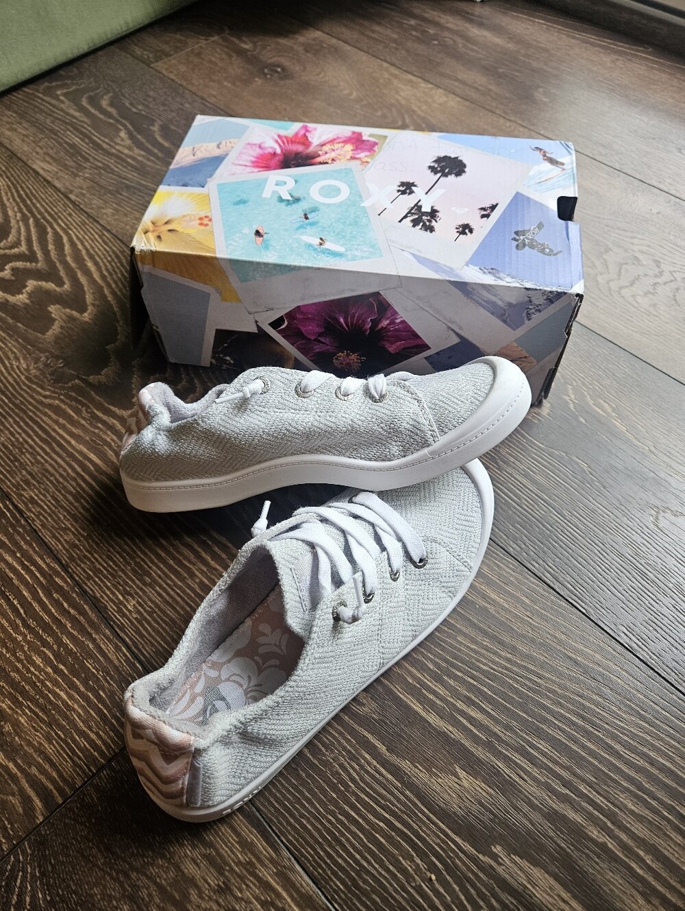 Womens Roxy Bayshore Sneakers - Picture 5 of 6
